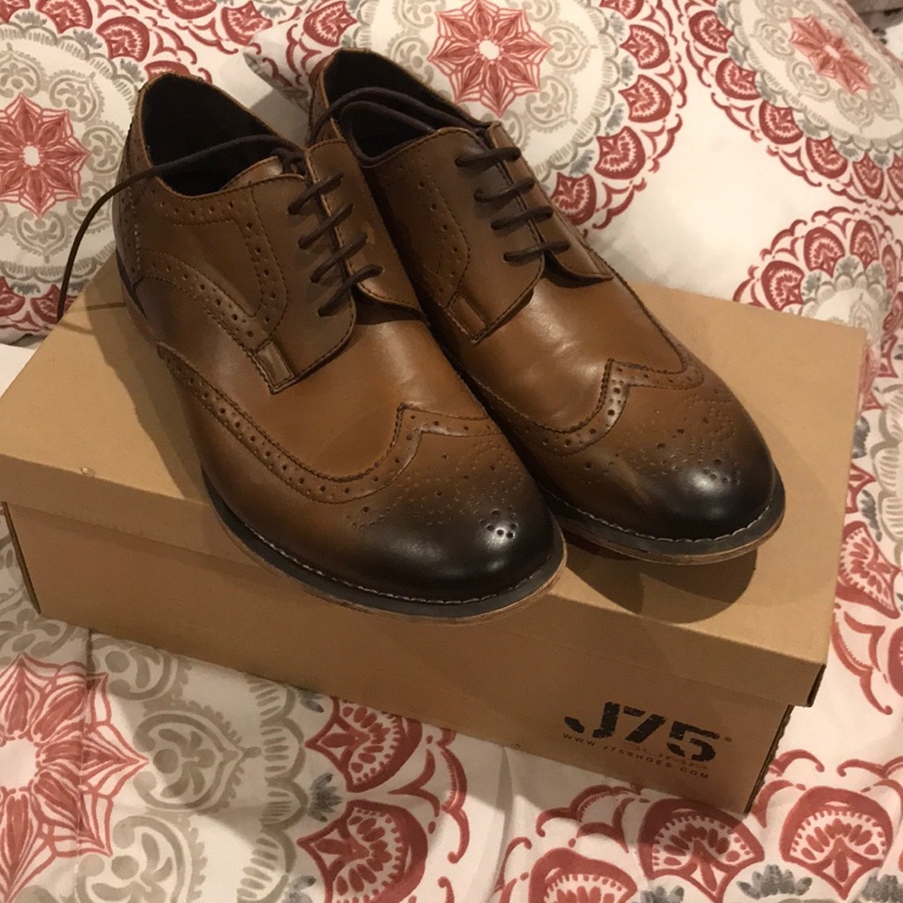 J75 Dress Shoes
